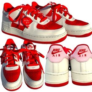 vintage nike red 2003 valentines